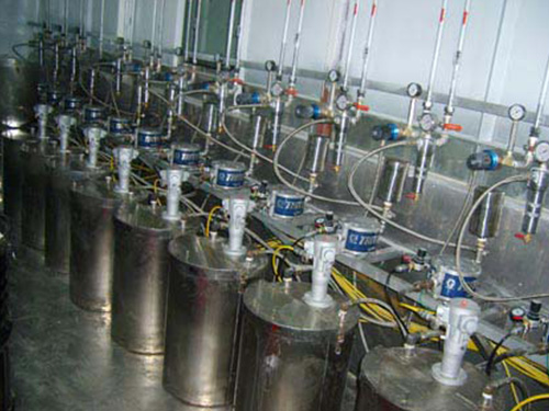 供漆系統(tǒng)2